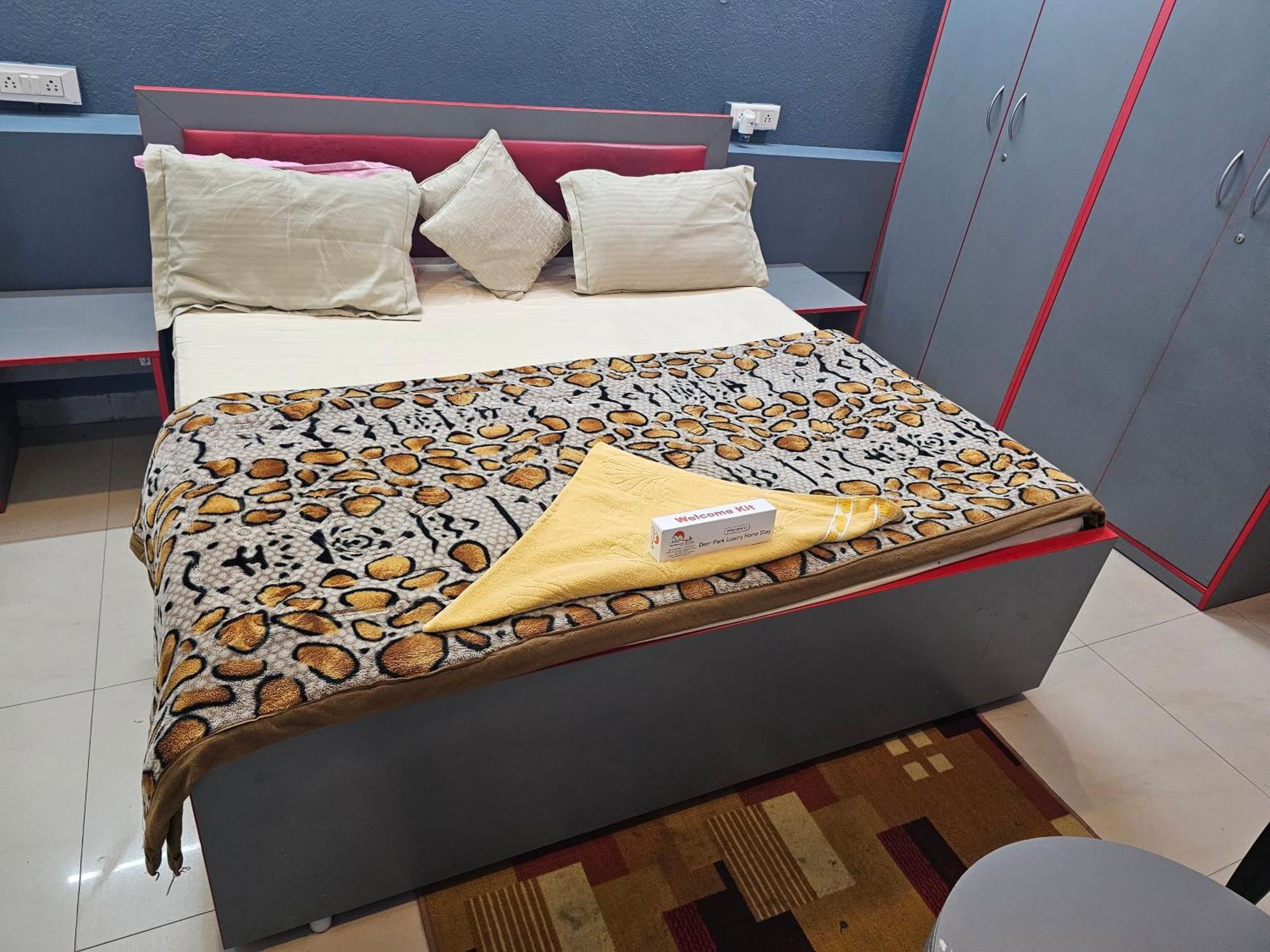 Deer Park Home Stay Új-Delhi Kültér fotó